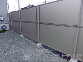 のフェンス・柵 めかくし塀P型 高尺タイプ 自由柱式 施工例