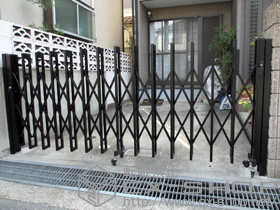 のカーゲート アルシャインII M型 Aタイプ ノンレール 片開き 310S 施工例