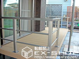 のウッドデッキ リウッドデッキ 200＋シンプルモダンデッキフェンス2型（横格子2本タイプ） 施工例