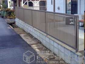 のバルコニー・ベランダ屋根 プレスタフェンス 2型 細たて桟 フリーポールタイプ 施工例