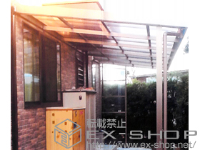 のテラス屋根 ナーラテラス テラスタイプ 外観右側パネル仕様 連棟 積雪〜20cm対応 施工例