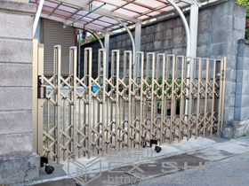 のカーゲート トリップゲート ペットガード型 ノンレール 片開き　30S 施工例