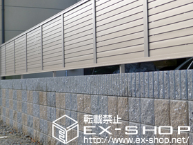 のフェンス・柵 プレスタフェンス 5型 横目隠し フリーポールタイプ 施工例