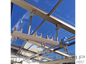 のバルコニー・ベランダ屋根 パワーアルファ F型 屋根タイプ 単体 積雪〜30cm対応＋吊り下げ物干し 施工例