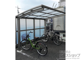 のサイクルポート・駐輪場 カーブパークシグマIII パネル1面囲い 積雪〜20cm対応 施工例