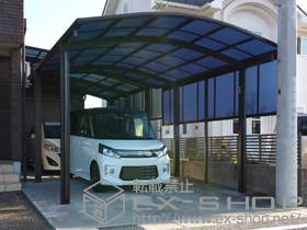 のカーポート レイナツインポートグラン　積雪〜20cm対応＋レイナツインポートグラン サイドパネル 施工例