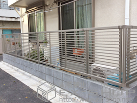 のフェンス・柵 エクスラインフェンス12型 自由柱施工 施工例