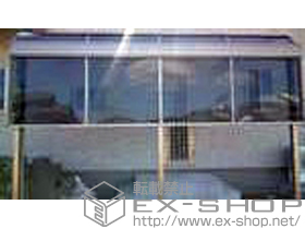 のテラス屋根 ライザーテラスII R型 テラスタイプ 単体 積雪〜20cm対応＋吊り下げ物干し ロング 2本入り＋前面スクリーン 1段仕様 施工例