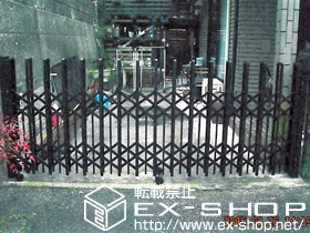 のカーゲート トリップゲート ペットガード型 ノンレール 片開き　30S 施工例