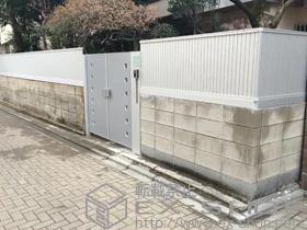 LIXIL リクシル(TOEX)のフェンス プレスタフェンス 6型 縦目隠し フリーポールタイプ 施工例