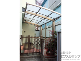 のサイクルポート・駐輪場 カーブポートシグマIII ミニ 積雪〜20cm対応＋サイドパネル 1段＋雨樋ネット 施工例