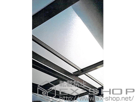 のバルコニー・ベランダ屋根 ライザーテラスII F型 屋根タイプ 単体 積雪〜20cm対応＋壁付け物干し　標準2本入り×1セット 施工例