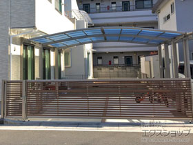 のカーポート フーゴR (ラウンドスタイル) ワイド 積雪〜20cm対応 施工例