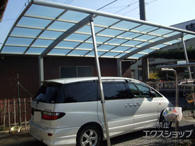 のカーポート レイナポートグラン 積雪〜20cm対応＋着脱式サポート 標準・ハイルーフ兼用 2本入り×1セット＋屋根ふき材補強部品 1セット 施工例