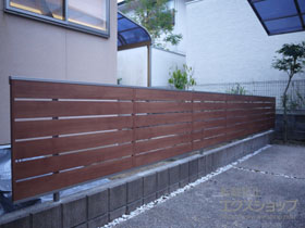 のフェンス・柵 ジオーナフェンス YS型 マテリアルカラー フリーポールタイプ 施工例