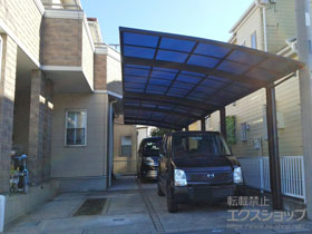 のカーポート レイナポートグラン 延長 積雪〜20cm対応＋着脱式サポート 標準・ハイルーフ兼用 2本入×1セット/1本入×1セット 施工例