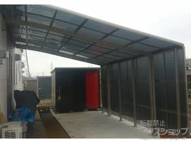 LIXIL リクシル(トステム)のカーポート ルーフポートシグマIII 積雪〜20cm対応+サイドパネル 施工例