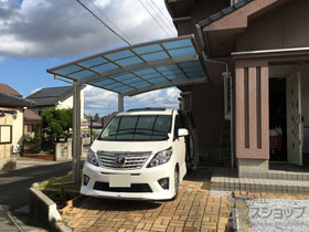 のカーポート レイナポートグラン　積雪〜20cm対応＋着脱式サポート 標準・ハイルーフ兼用 2本入り×1セット 施工例