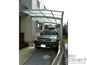 のカーポート レイナポートグラン 積雪〜20cm対応＋積雪30cm対応ユニット（基本セット用）＋屋根ふき材補強部品 施工例