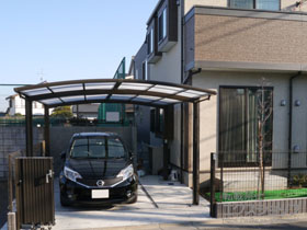 のカーポート ネスカR (ラウンドスタイル) ワイド 積雪〜20cm対応 施工例