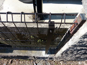 のフェンス・柵 イーネットフェンス1F型 自由柱タイプ 施工例