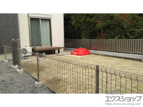 のフェンス・柵 ハイグリッドフェンスUF8型 フリーポールタイプ 施工例