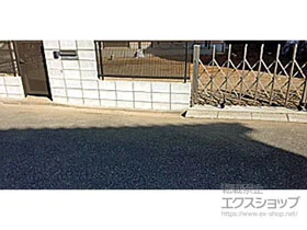 LIXIL リクシル(TOEX)のフェンス ライシスフェンス 2型 細たて桟 フリーポールタイプ 施工例