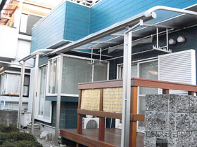 のテラス屋根 プレシオステラス R型 テラスタイプ 単体 積雪〜20cm対応 施工例