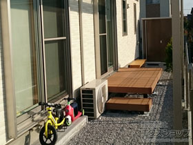 のウッドデッキ マージウッドデッキ＋リウッドデッキ 200 独立式 リウッドステップ 2型 施工例