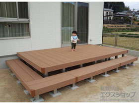 のウッドデッキ マージウッドデッキ＋リウッドデッキ200 段床セット 正面・片側面タイプ 1段仕様 施工例