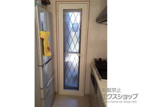 YKKAPの内窓（二重窓・二重サッシ） プラマードU ダストバリア仕様 開き窓 外観左吊元 施工例