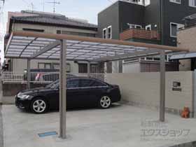 のカーポート フーゴAプラス (アーチスタイル) ワイド 木調色 積雪〜20cm対応 施工例