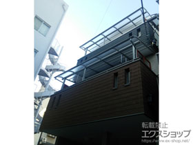 のバルコニー・ベランダ屋根 プレシオステラス R型 屋根タイプ 連棟 積雪〜20cm対応 施工例