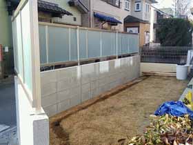 のフェンス・柵 ライシスフェンスP型  フリーポールタイプ 施工例