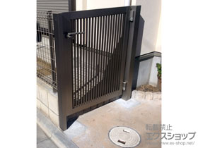 の門扉 プレスタ門扉 2型 細たて桟 片開き 柱使用 施工例