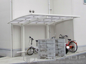 のサイクルポート・駐輪場 レイナポートグランミニ 積雪〜20cm対応+車止めバー（1本入り） 施工例