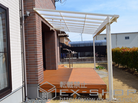 のテラス屋根 ライザーテラスII F型 1500 テラスタイプ 単体 積雪〜50cm対応+吊り下げ物干し 施工例