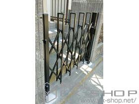 のカーゲート トリップゲート RA型 ノンレール 片開き 16S（錠無し） 施工例