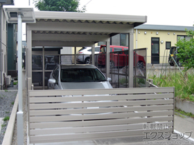 のカーポート テリオスポートIII 3000 奥行延長 角柱6本仕様 積雪〜100cm対応＋サイドパネル（ポリカーボネート）＋コーナー部材(1本入)×2セット 施工例