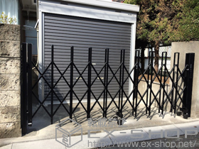 のカーゲート トリップゲート RA型（錠なし） ノンレール 片開き 30S 施工例