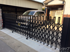 のカーゲート クレディアコー 1型 レールタイプ 片開き 電動式 施工例