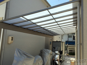 のテラス屋根 ライザーテラスII F型 テラスタイプ 単体 積雪〜20cm対応 施工例