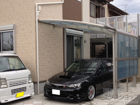 のカーポート レイナポートグラン　積雪〜20cm対応＋サイドパネル＋着脱式サポート 標準・ハイルーフ兼用 2本入り×1セット 施工例