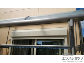 のバルコニー・ベランダ屋根 ライザーテラスII R型 屋根タイプ 単体 積雪〜20cm対応＋吊り下げ物干し 施工例