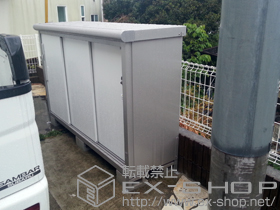 の物置・屋外倉庫 エスモ 一般型 (ESD-1805YGL)＋別売棚 1805-S型 2セット 施工例