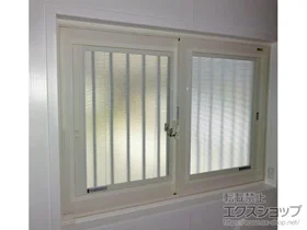 LIXIL ���N�V��(�g�X�e��)�̓����E��d�� �C���v���X �_�X�g�o���A�d�l ���Ⴂ��(�����d�l) ���j�b�g�o�X�[�܂� 2���� �{�H��