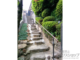 のフェンス・柵 ガードウォーカー(歩行者用補助手すり) 施工例