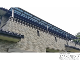 のバルコニー・ベランダ屋根 ライザーテラスII F型 屋根タイプ 三連棟 積雪〜20cm対応 施工例