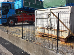 のフェンス・柵 イーネットフェンス1F型 自由柱施工 施工例