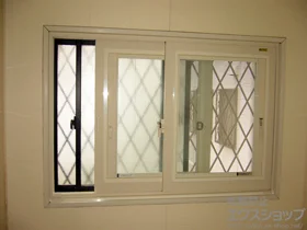 LIXIL ���N�V��(�g�X�e��)�̓����i��d���E��d�T�b�V�j �C���v���X �_�X�g�o���A�d�l ���Ⴂ��(�����d�l) ���j�b�g�o�X�[�܂� 2���� �{�H��